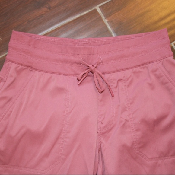 The North Face Women's Size Small Regular Rose Wind Pants - Picture 3 of 8